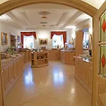 Kandler מלון 3*